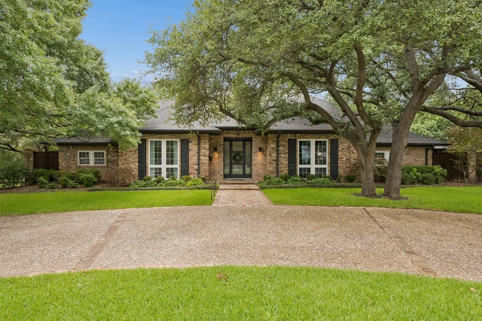 Unit for sale at 98 W Shore Place, Richardson, TX 75080