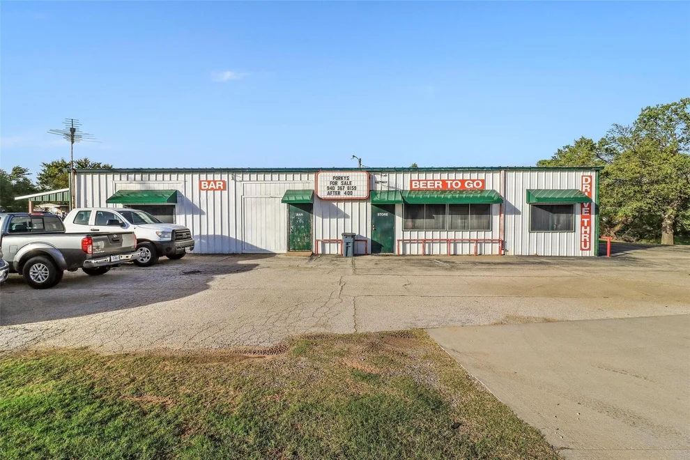 Unit for sale at 8430 W US 380, Denton, TX 76207