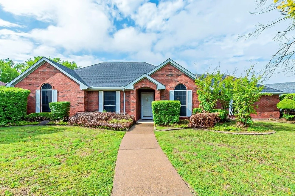 Unit for sale at 4415 Haverhill Lane, Sachse, TX 75048