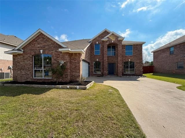Unit for sale at 916 Matagorda Lane, DeSoto, TX 75115