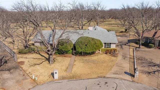 Unit for sale at 6104 N Waverly Court, Granbury, TX 76049