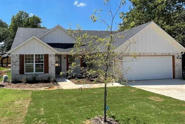 Unit for sale at 222 Prairie Wind Boulevard, Stephenville, TX 76401