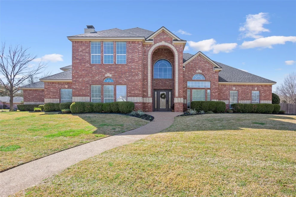 Unit for sale at 319 Winding Creek Lane, Waco, TX 76657