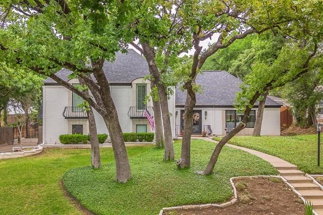 Unit for sale at 4105 Shady Valley Court, Arlington, TX 76013