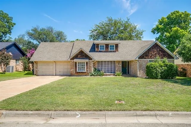 Unit for sale at 3816 Wilkie Way, Fort Worth, TX 76133