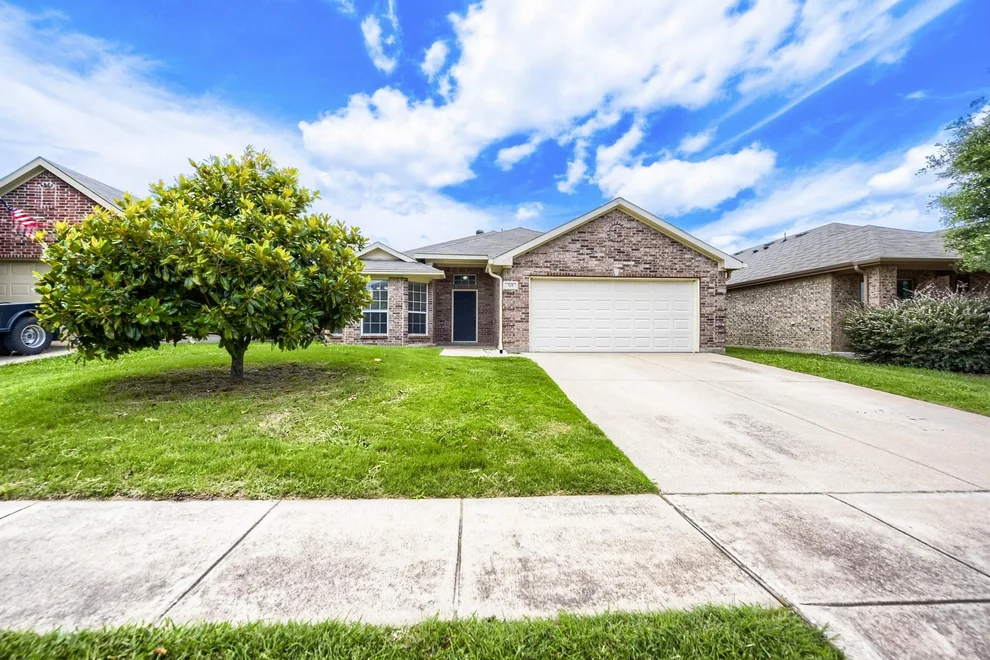 Unit for sale at 128 Tall Meadow Street, Azle, TX 76020