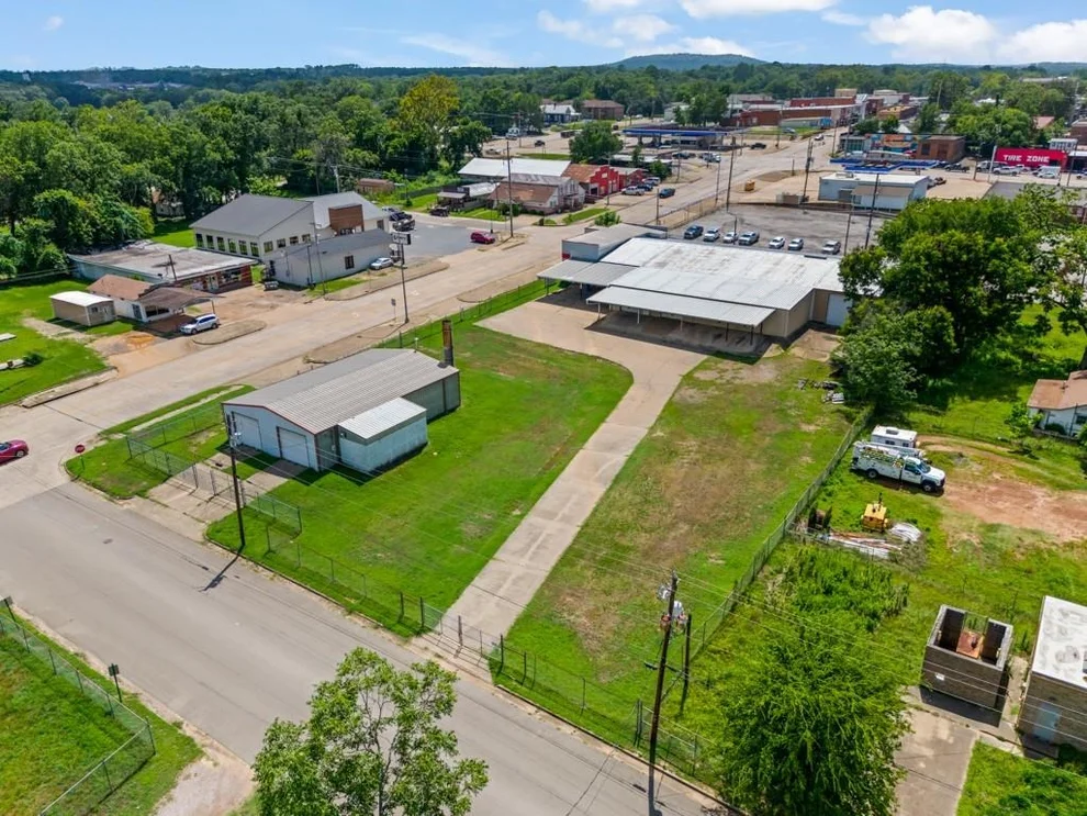 Unit for sale at 414 E Marshall Street, Gilmer, TX 75644