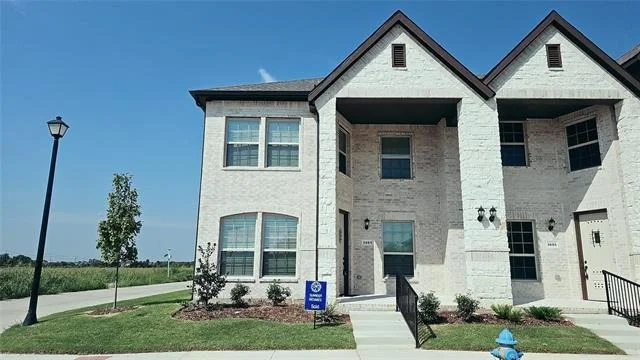 Unit for sale at 3601 Geoffrey Trail, Rowlett, TX 75088