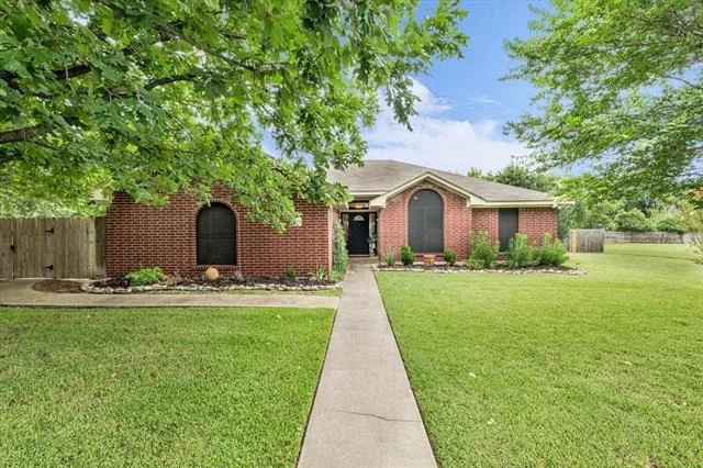 Unit for sale at 907 Dogwood Street, Robinson, TX 76706