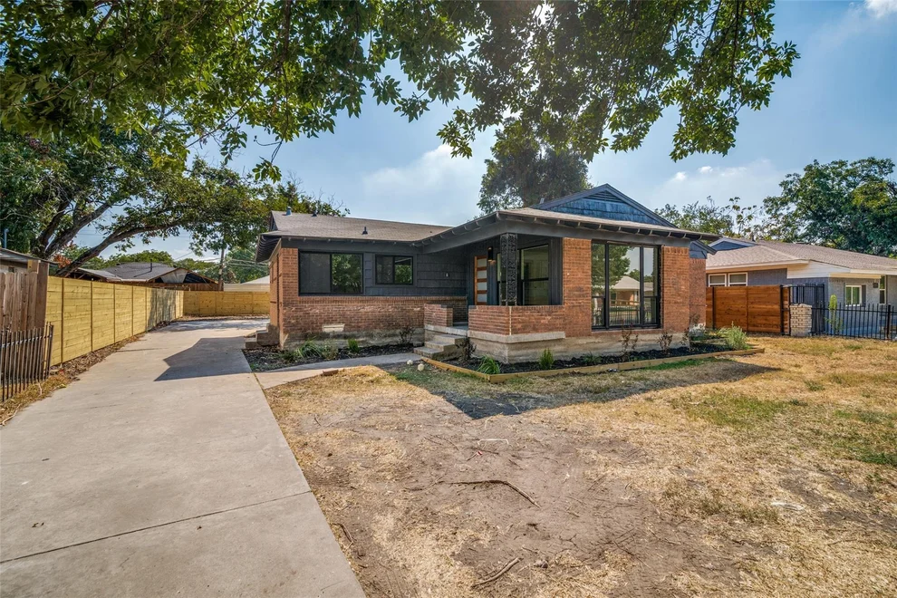 Unit for sale at 2324 Prichard Lane, Dallas, TX 75227