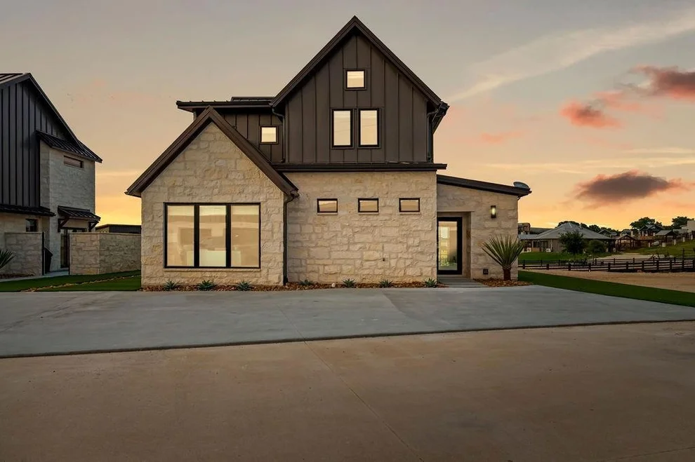 Unit for sale at 355 Emma Jean Trail, Iredell, TX 76649