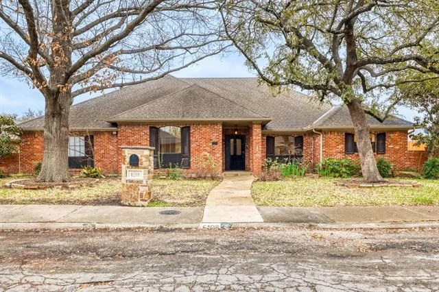 Unit for sale at 6108 Bluff Point Drive, Dallas, TX 75248