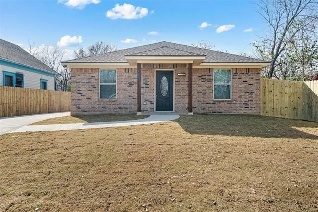 Unit for sale at 1126 N 11th Street, Waco, TX 76707
