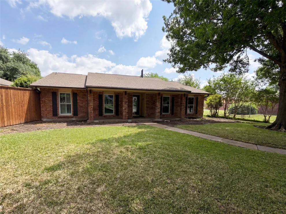 Unit for sale at 6302 Zanes Court, Plano, TX 75023
