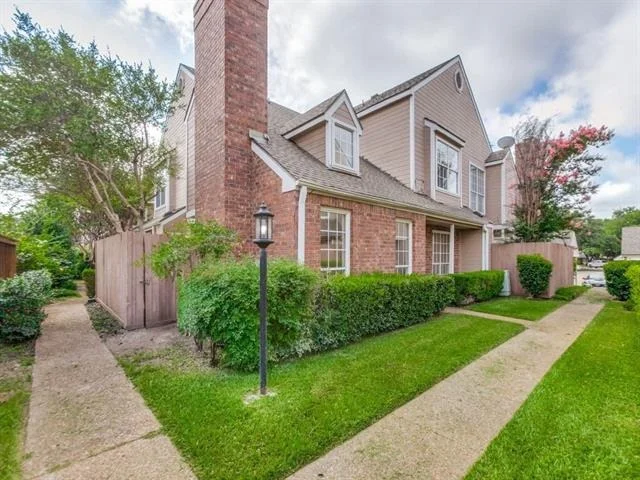 Unit for sale at 17910 Windflower Way, Dallas, TX 75252