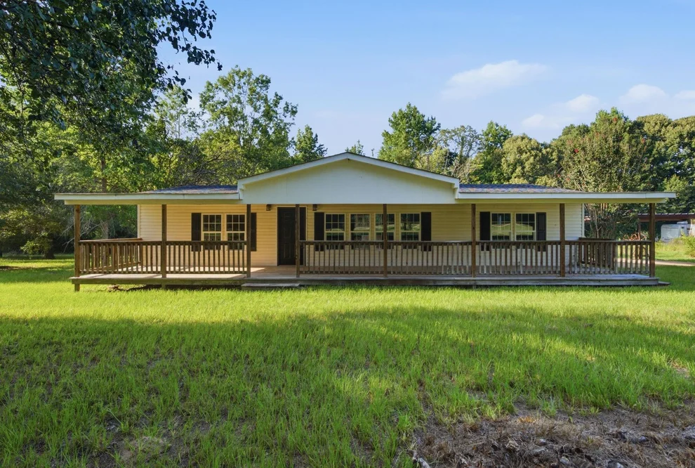 Unit for sale at 1205 County Line Road, Troup, TX 75789