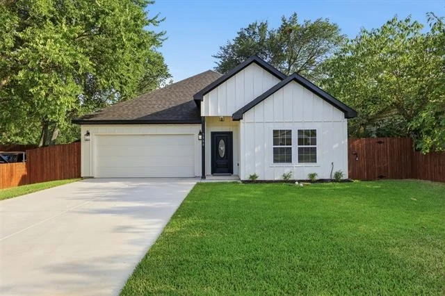 Unit for sale at 5500 Vesta Farley Road, Fort Worth, TX 76119