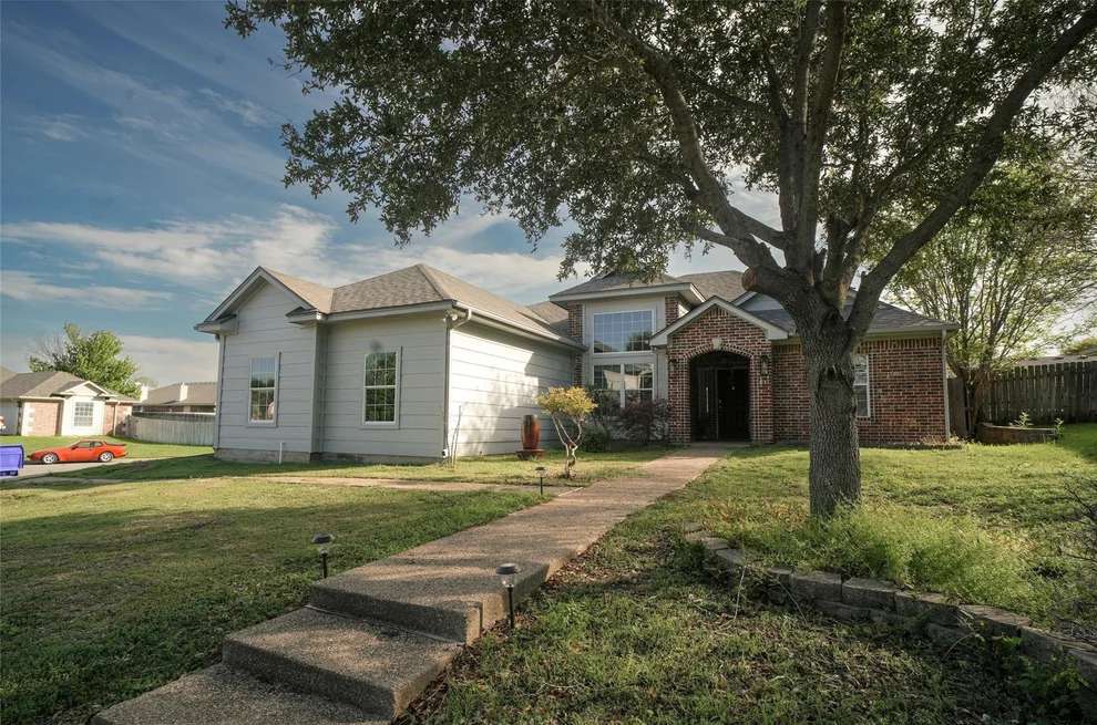 Unit for sale at 10100 Seville Court, Waco, TX 76708