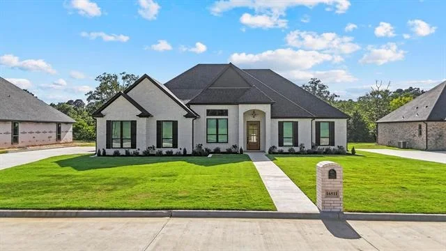 Unit for sale at 16511 Cooper Way, Tyler, TX 75703