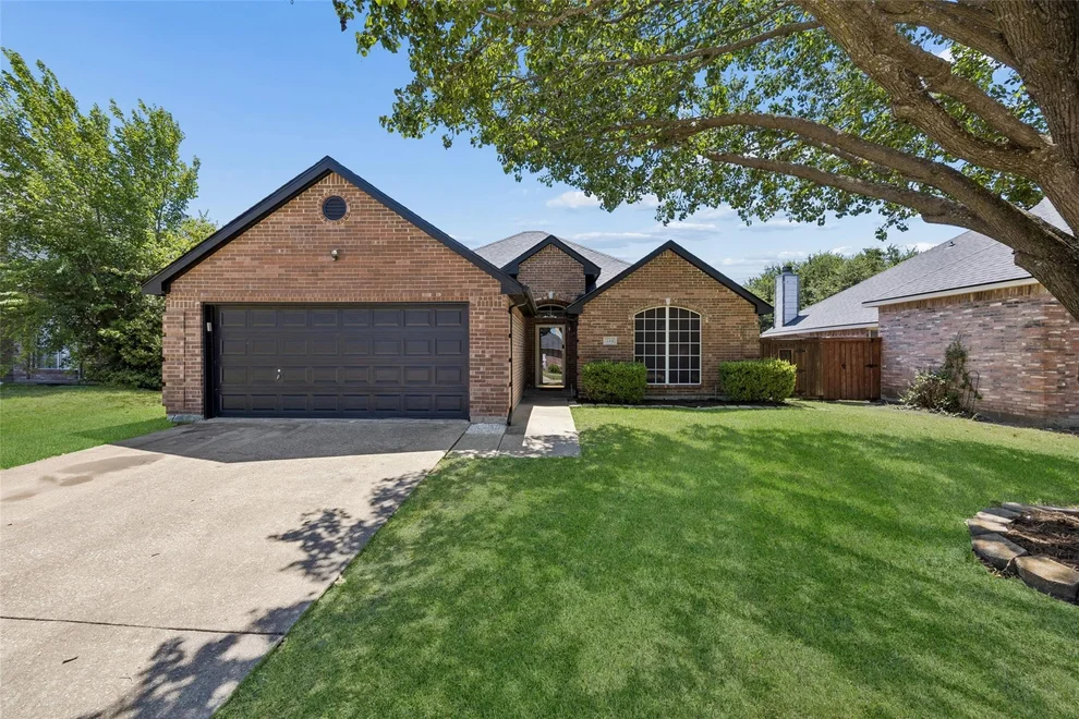 Unit for sale at 244 Mulberry Lane, Rockwall, TX 75032