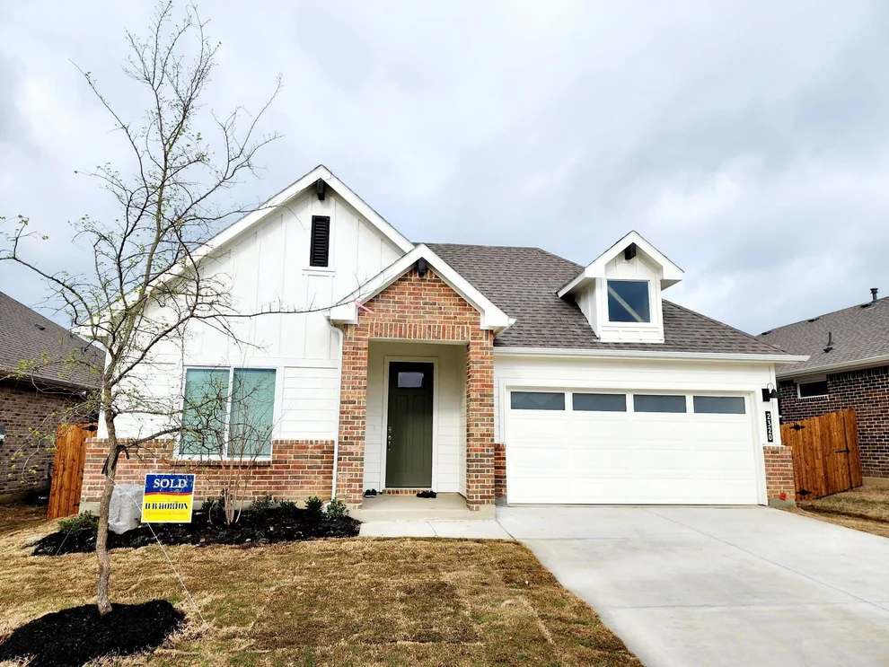 Unit for sale at 2320 Ruff Road, Denton, TX 76205
