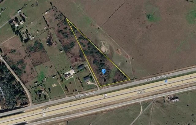 Unit for sale at 9598 NW I 10 Frontage Road, Sealy, TX 77474