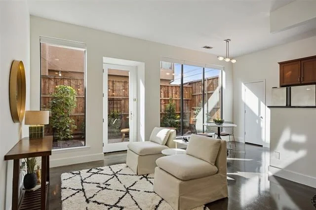 Unit for sale at 4031 Holland Avenue, Dallas, TX 75219