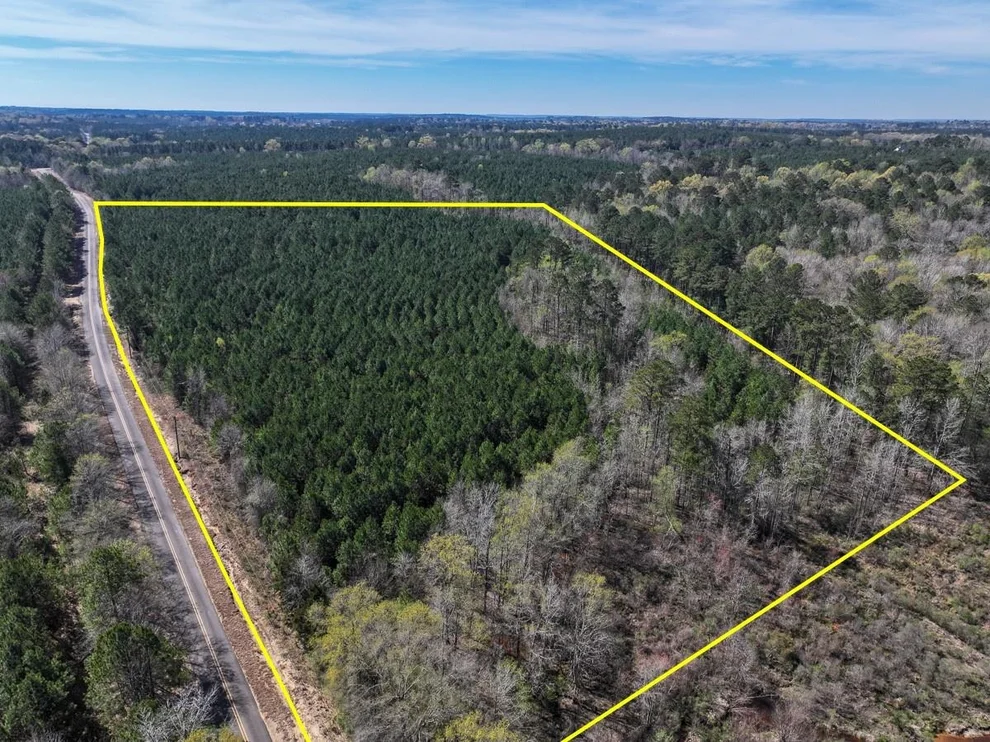 Unit for sale at 8 United Gas Road 1, Rodessa, LA 71069