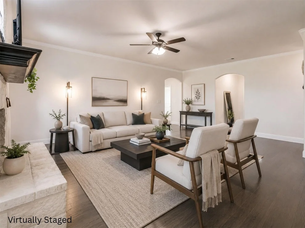 Unit for sale at 340 Sanger Drive, Springtown, TX 76082
