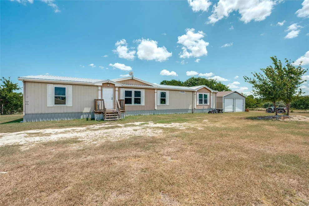 Unit for sale at 348 Private Road 477, Hillsboro, TX 76645