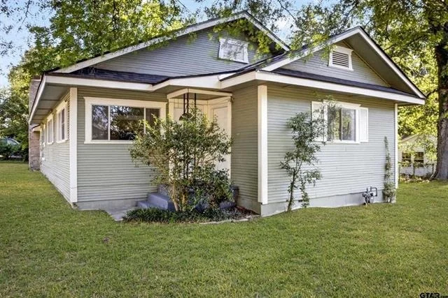 Unit for sale at 101 E College Street, Big Sandy, TX 75755