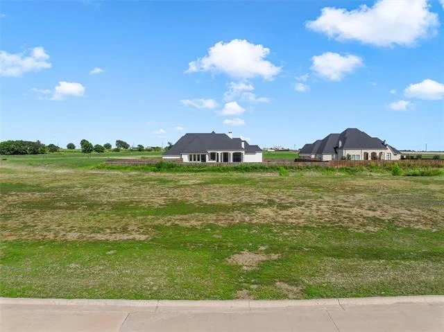 Unit for sale at 113 Sunflower Street, Lorena, TX 76655