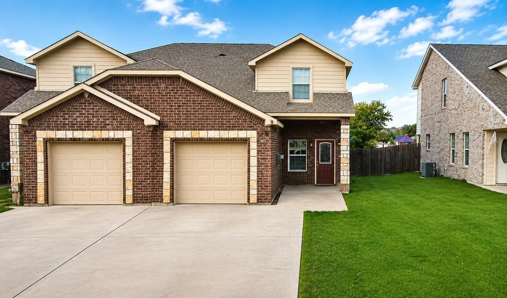 Unit for sale at 904-906 Parkplace Ridge, Princeton, TX 75407