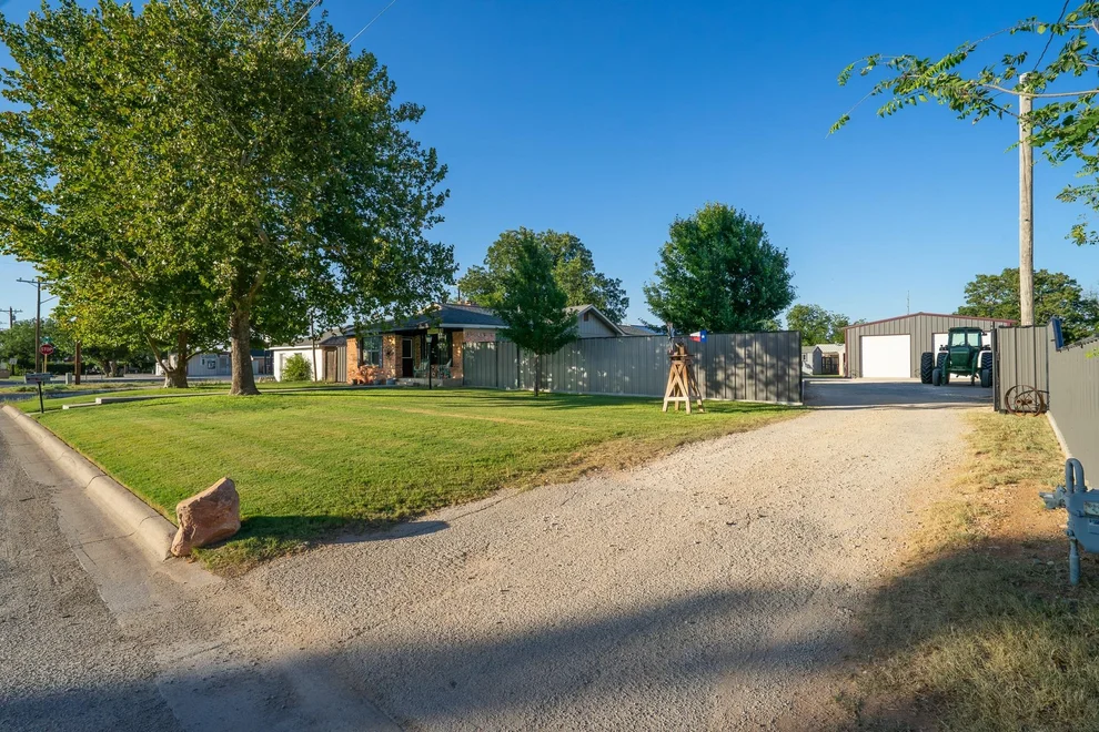 Unit for sale at 455 5th, Hawley, TX 79525