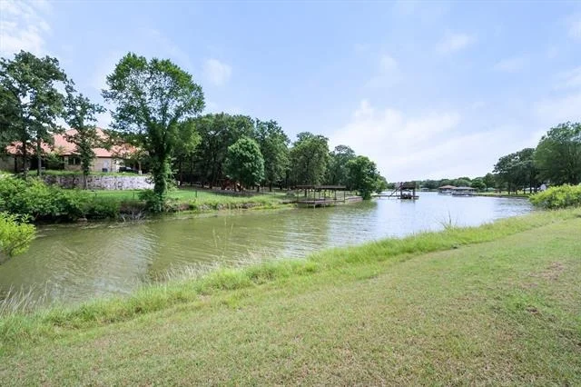 Unit for sale at 1706 SE County Road 2230, Corsicana, TX 75109