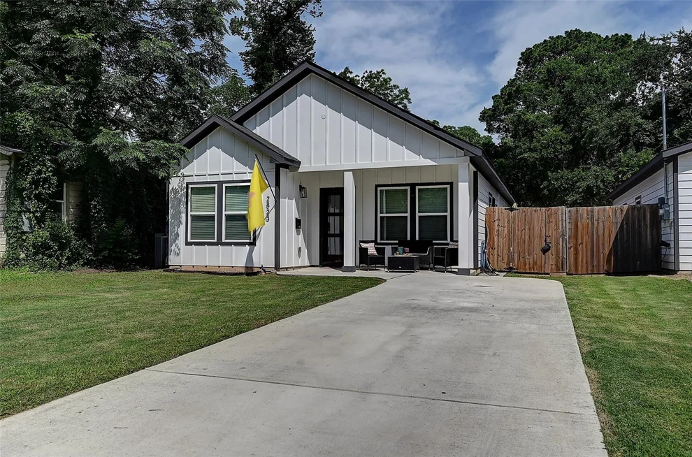 Unit for sale at 2823 Farragut Street, Dallas, TX 75215