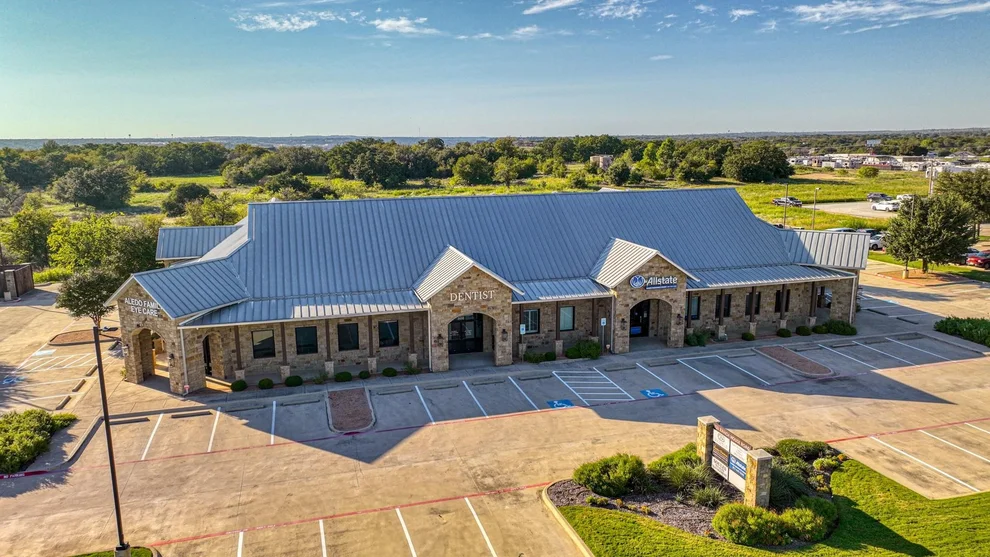 Unit for sale at 126 S Ranch House Road, Willow Park, TX 76008