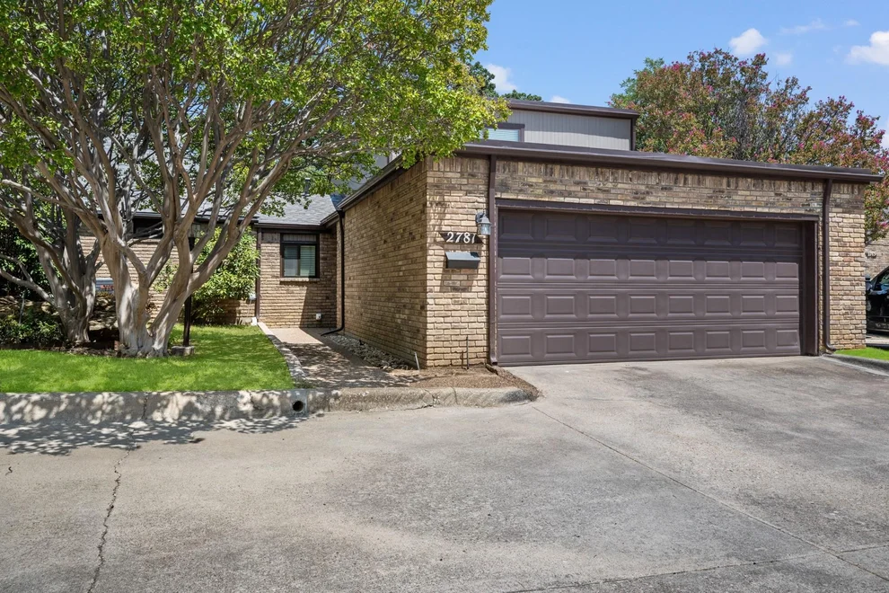 Unit for sale at 2781 Fairway Park Street, Grand Prairie, TX 75050