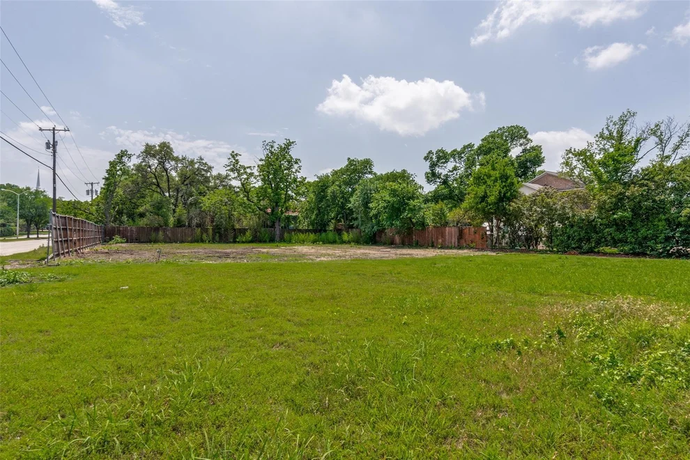 Unit for sale at 5934 Lakehurst Avenue, Dallas, TX 75230