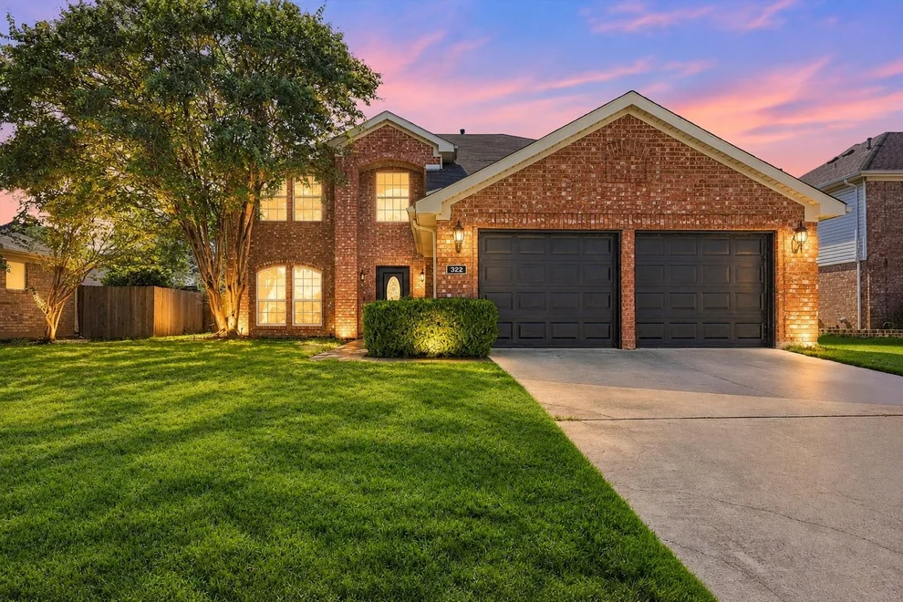 Unit for sale at 322 Ashley Oak Lane, Lake Dallas, TX 75065