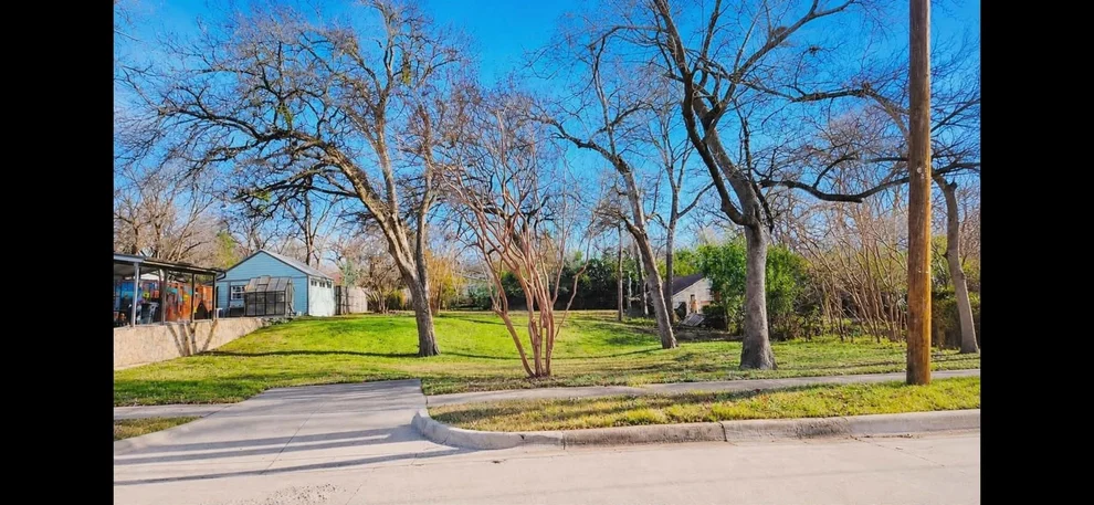 Unit for sale at 8714 Daytonia Avenue, Dallas, TX 75218