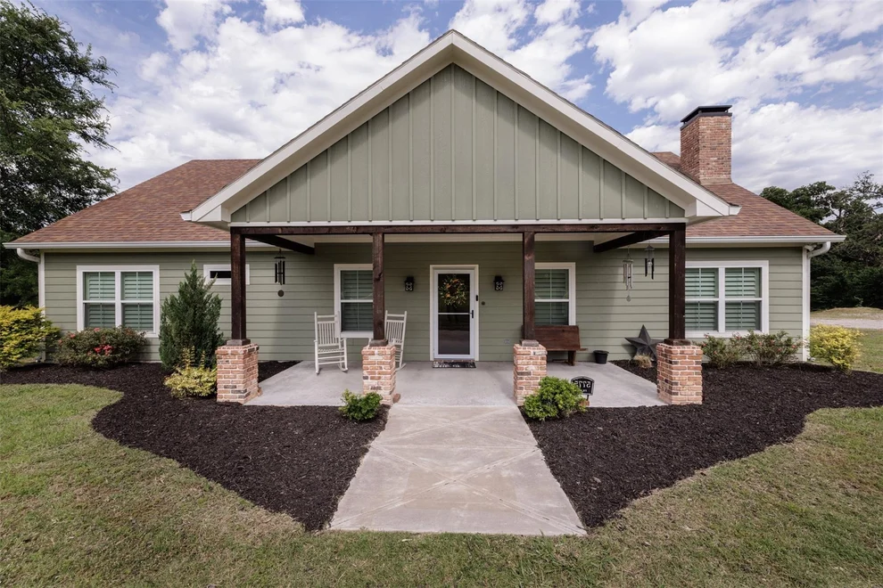 Unit for sale at 5775 Fm 2947, Quinlan, TX 75474