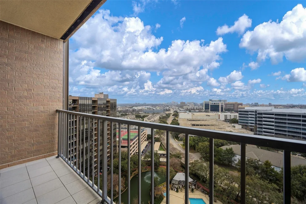 Unit for sale at 5200 Keller Springs Road, Dallas, TX 75248