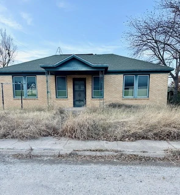 Unit for sale at 211 Austin Street, Ranger, TX 76470