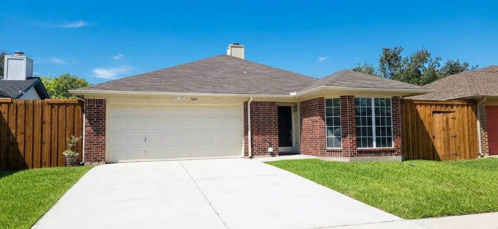 Unit for sale at 7004 Snowivy Court, Arlington, TX 76001
