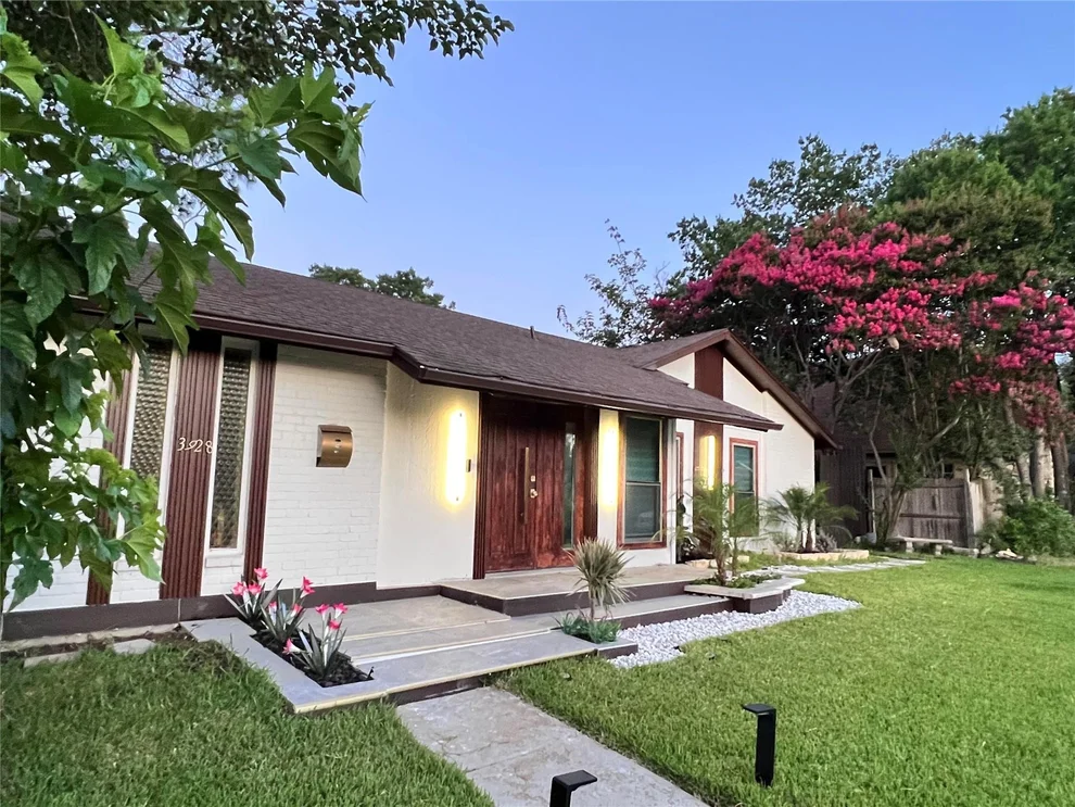 Unit for sale at 3928 Tacoma Street, Irving, TX 75062