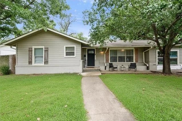 Unit for sale at 1437 Ficklin Avenue, Corsicana, TX 75110