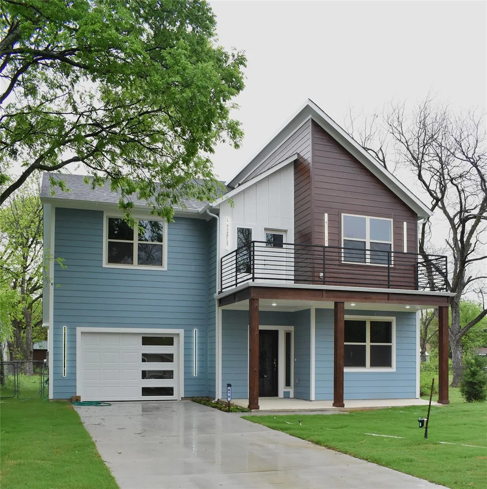 Unit for sale at 810 Euclid Street, Cleburne, TX 76033