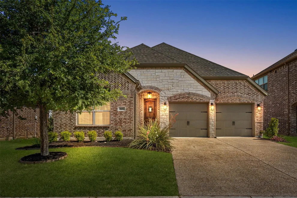 Unit for sale at 841 Lake Meadow Lane, Little Elm, TX 75068