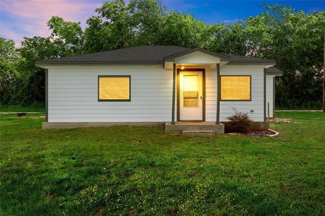 Unit for sale at 132 Key Lane, Eddy, TX 76524